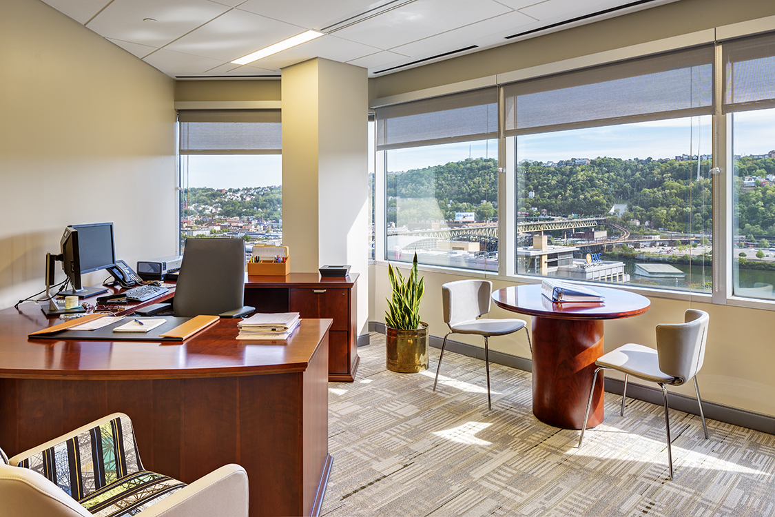 HFF Corporate Office | DLA+ Architecture & Interior Design